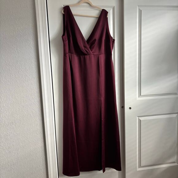 BHLDN Piper Dress 22W Plus Burgundy Satin V-Neck Maxi Bridesmaid Formal Gown - Picture 2 of 15